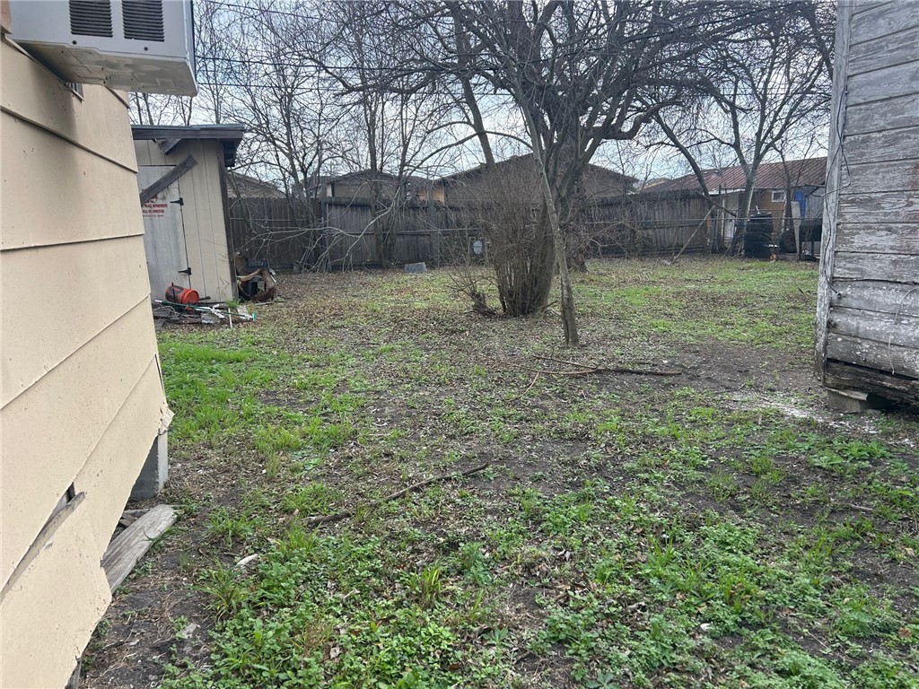 430 Pueblo St Property Photo 11