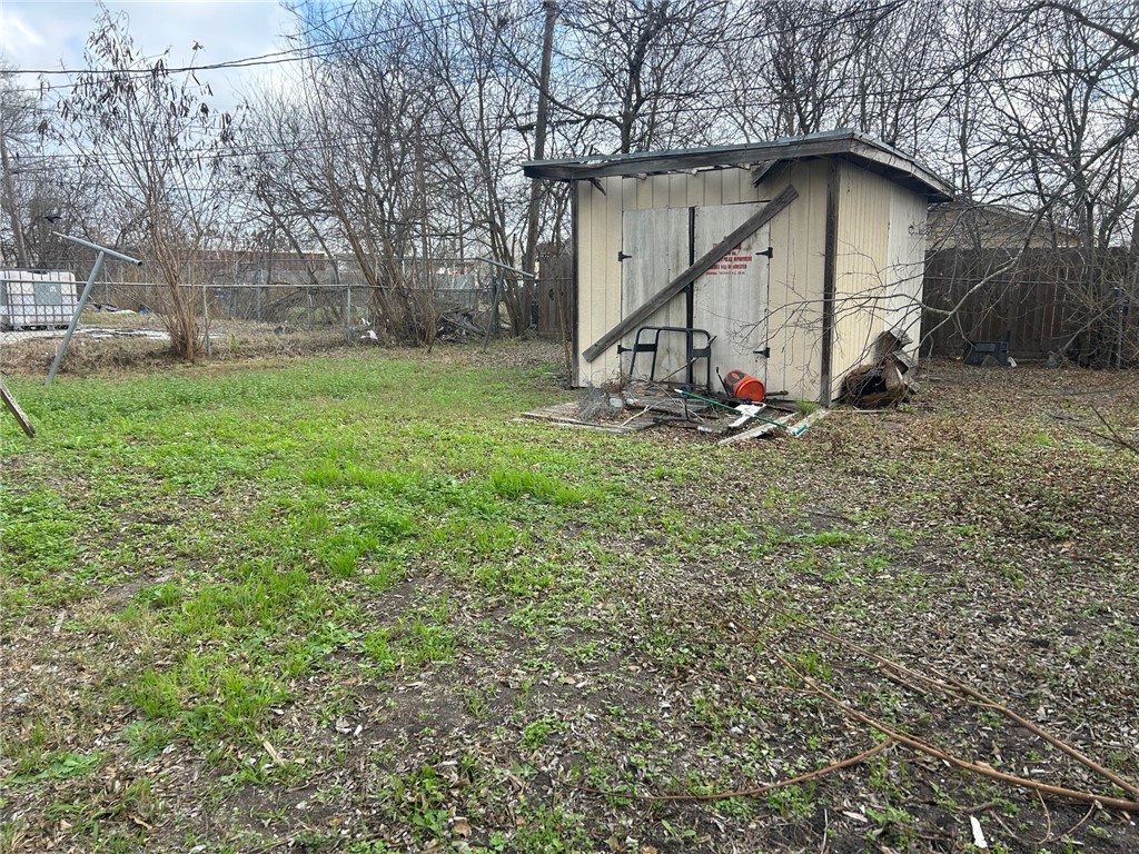430 Pueblo St Property Photo 12