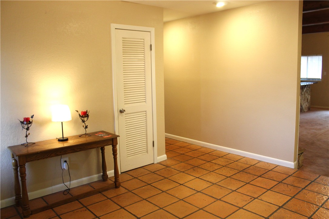 2223 Aspen Dr Property Photo 11