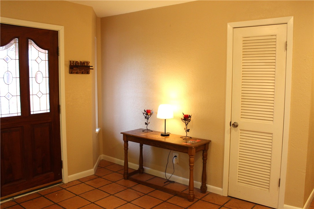 2223 Aspen Dr Property Photo 12