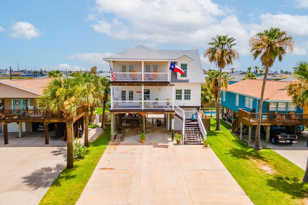 650 Dolphin Circle Property Photo 1