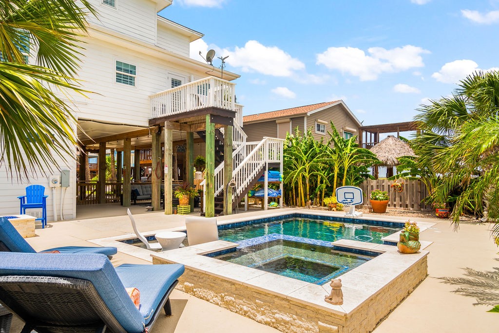 650 Dolphin Circle Property Photo 13