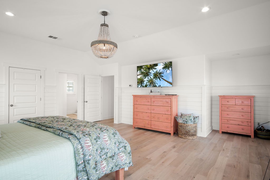 650 Dolphin Circle Property Photo 30