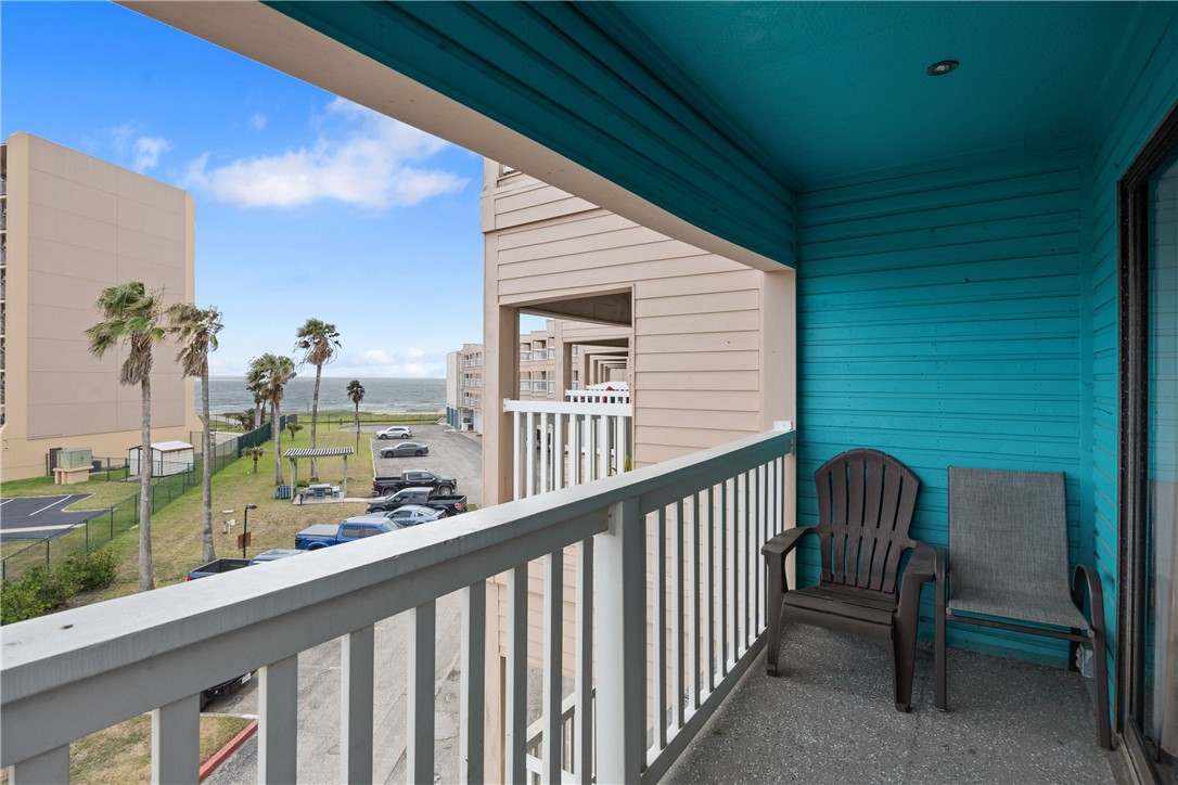 3938 Surfside Blvd 3245 Property Photo 12