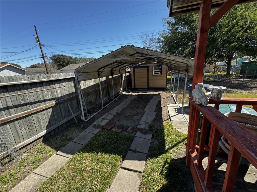 4630 Bluebelle Ln Property Photo 12