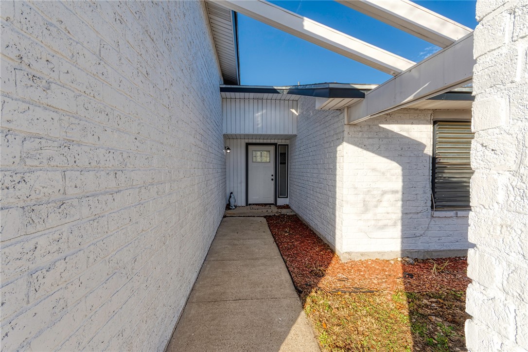 9574 Blue Jay St Property Photo 3