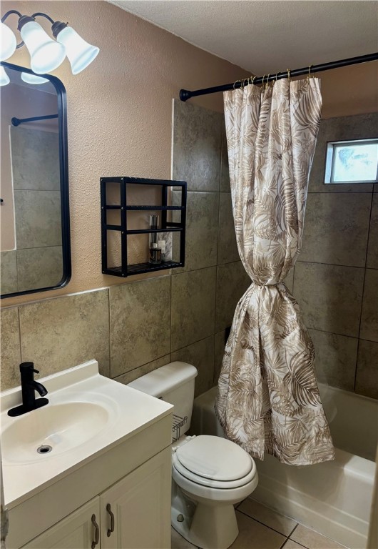 4010 Robinhood Dr Property Photo 8