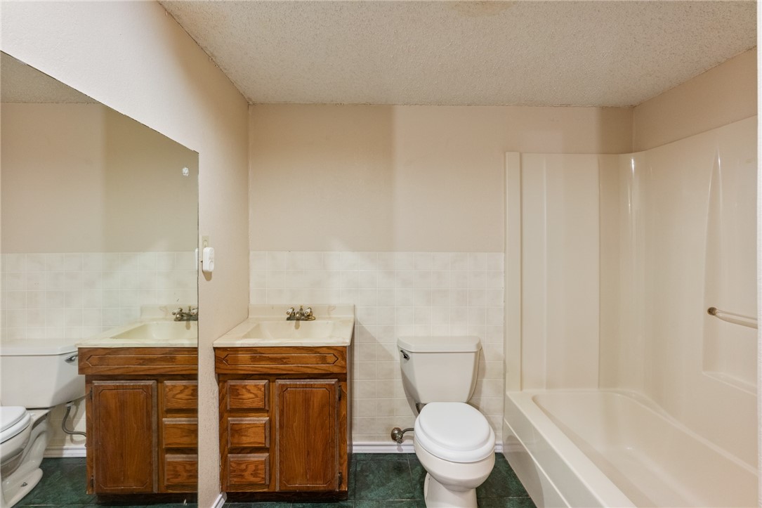 3073 Reyna St Property Photo 10