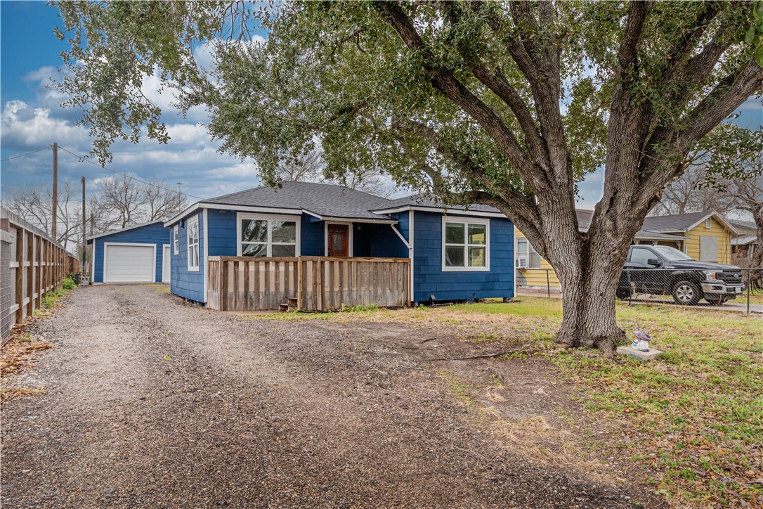 2714 Milo St Property Photo 2