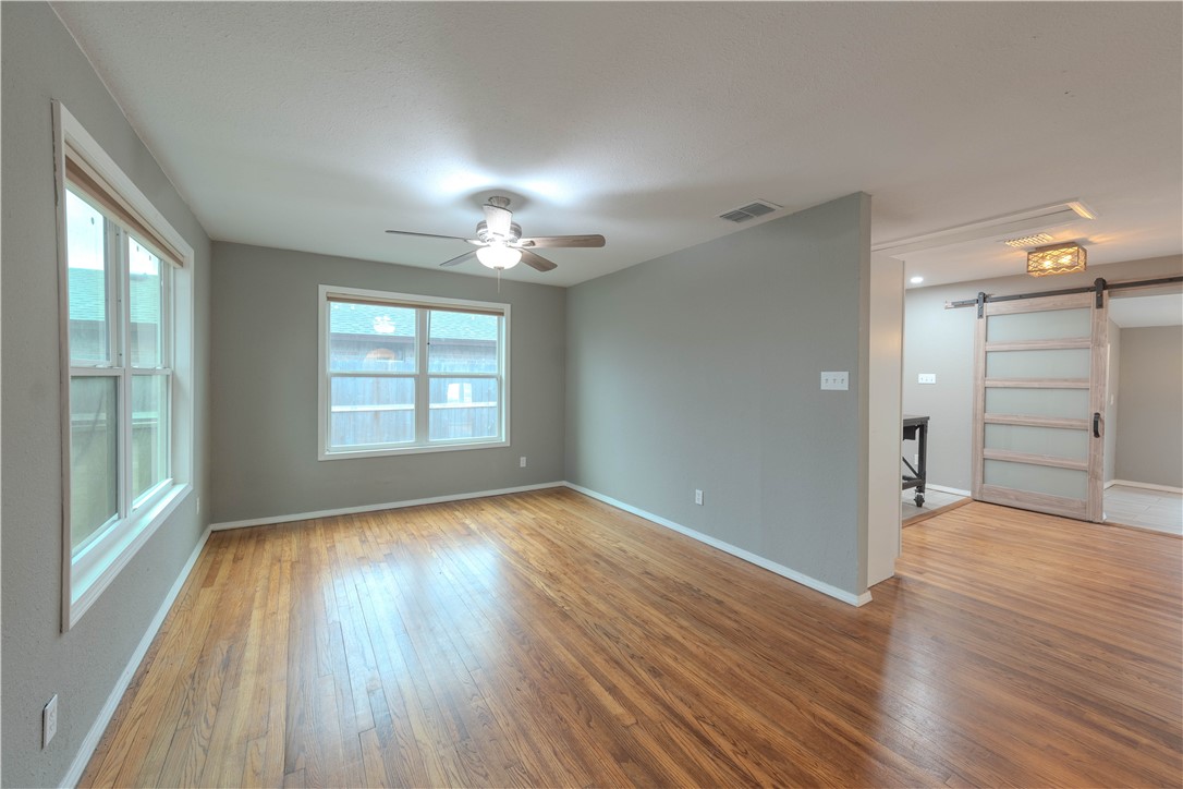 2714 Milo St Property Photo 3