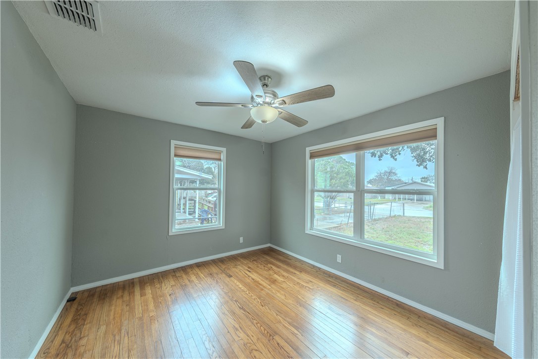 2714 Milo St Property Photo 9