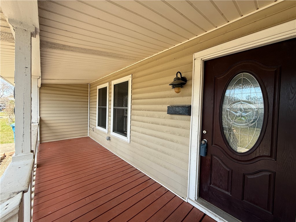 106 Acacia Arch St Property Photo 2
