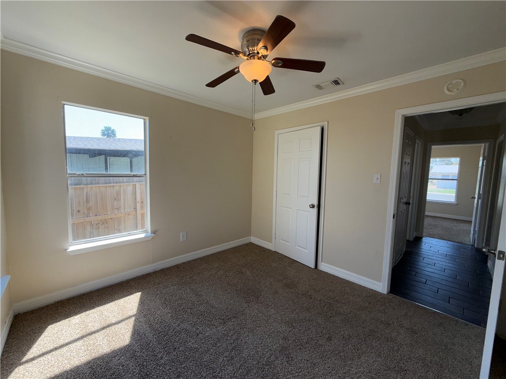 106 Acacia Arch St Property Photo 9