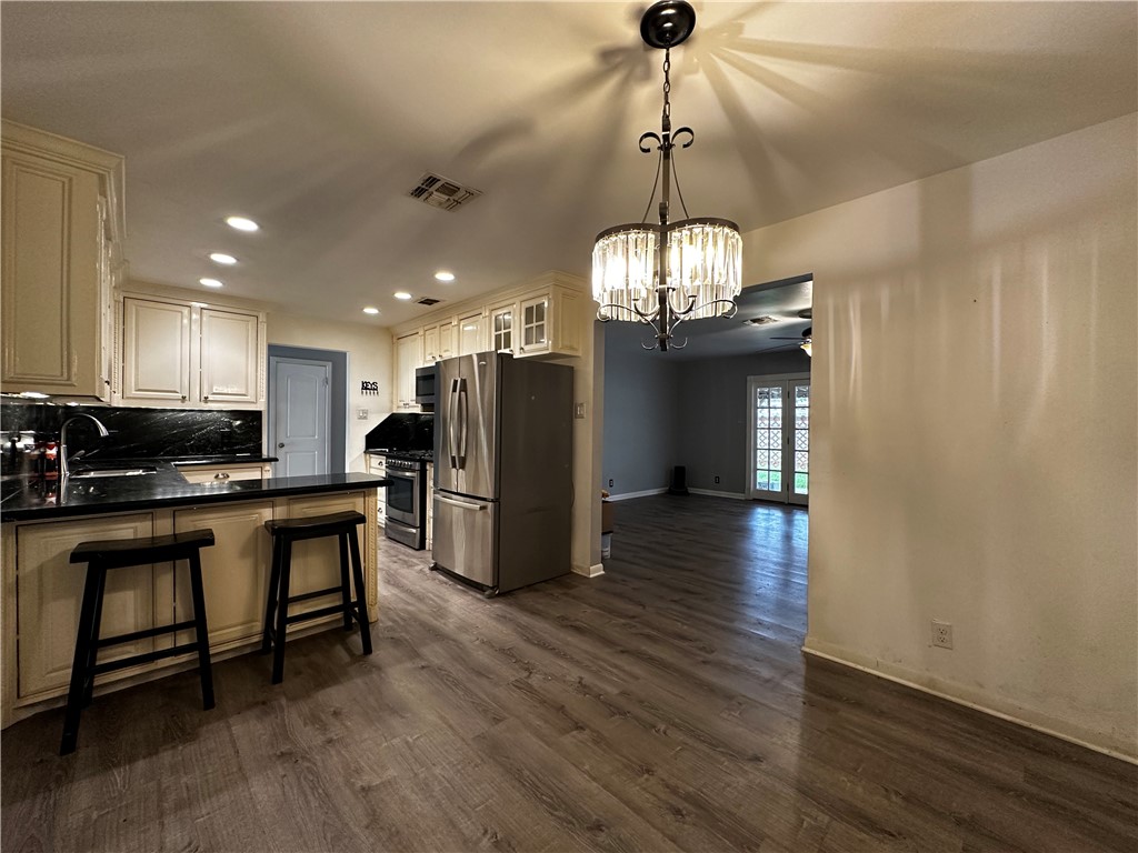 3321 Casa Bonita Dr Property Photo 6