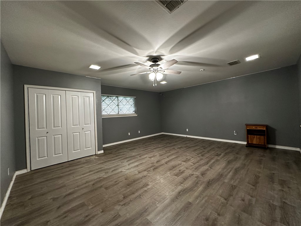 3321 Casa Bonita Dr Property Photo 9