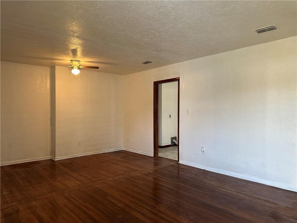 1709 Islla Dr Property Photo 5