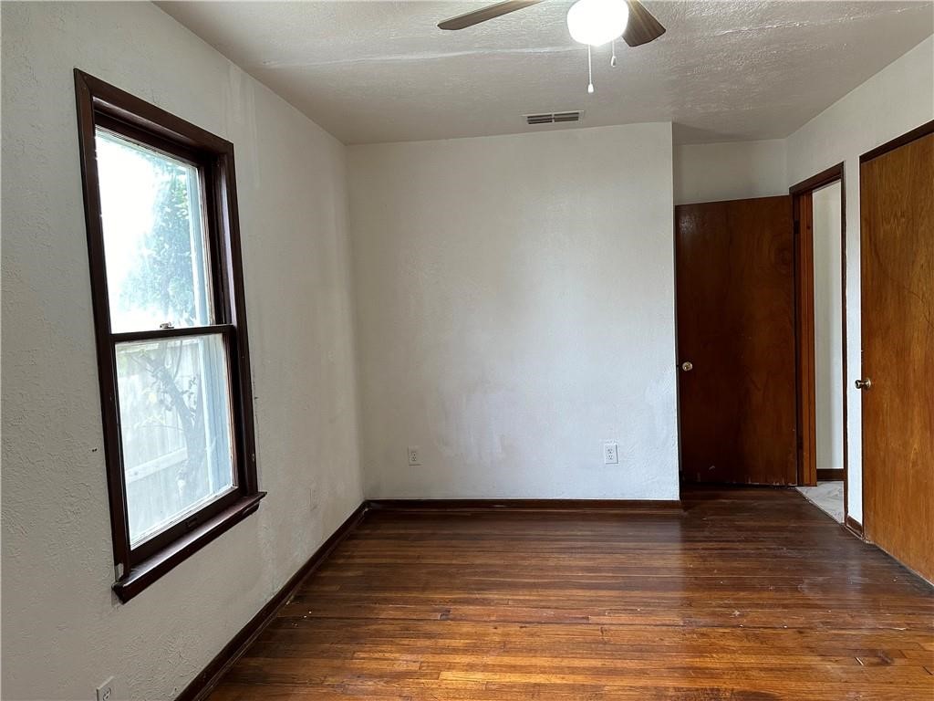 1709 Islla Dr Property Photo 16