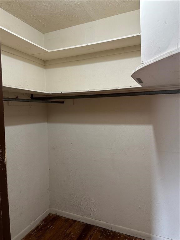 1709 Islla Dr Property Photo 17