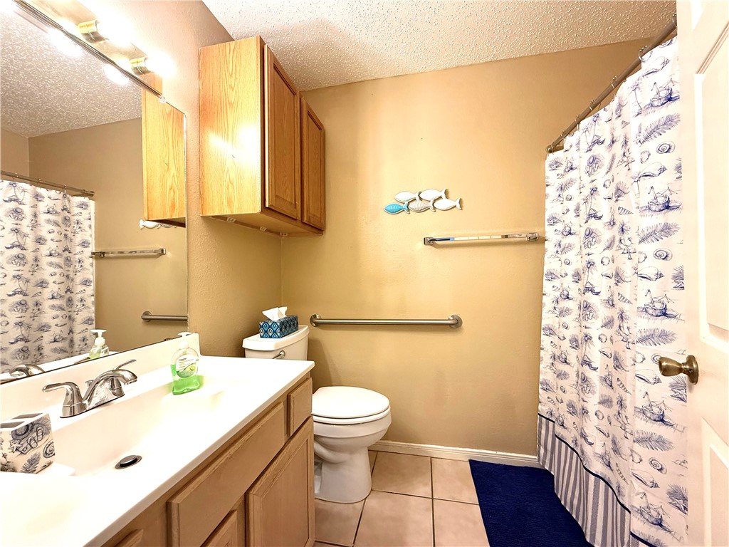 2303 Naples Dr Property Photo 13