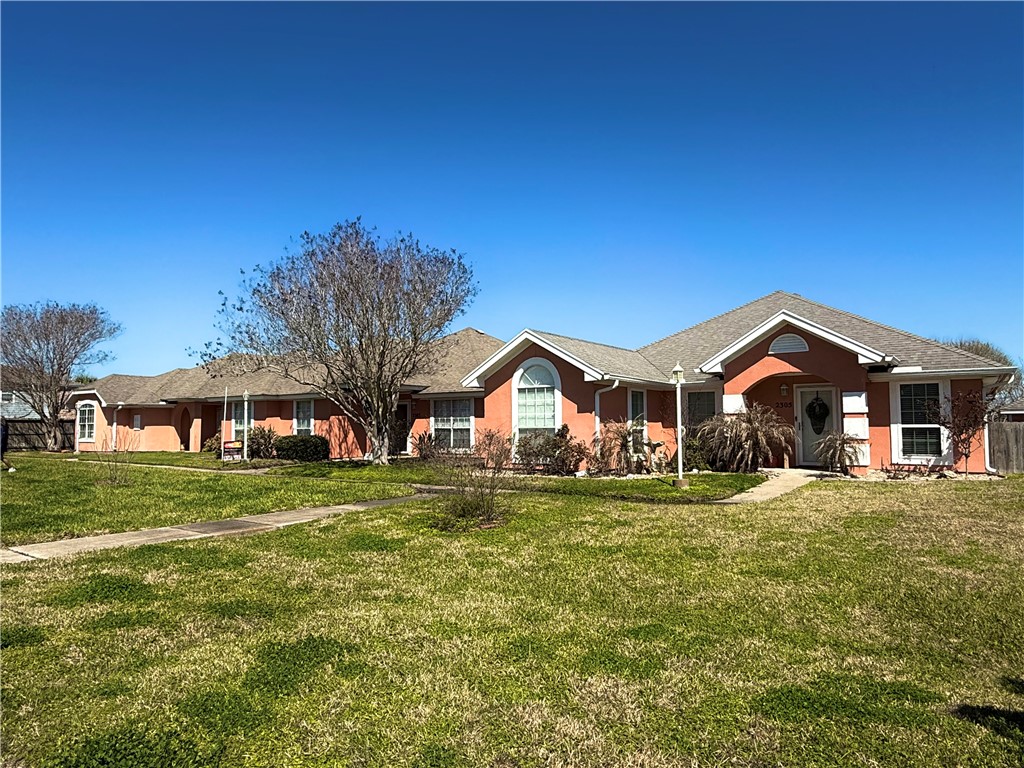 2303 Naples Dr Property Photo 22