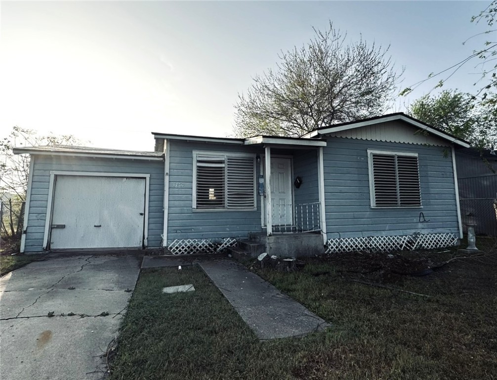 4730 Rogerson Dr Property Photo