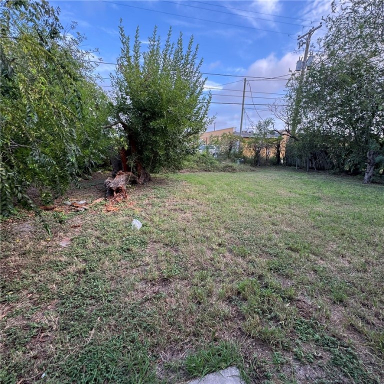 4730 Rogerson Dr Property Photo 12