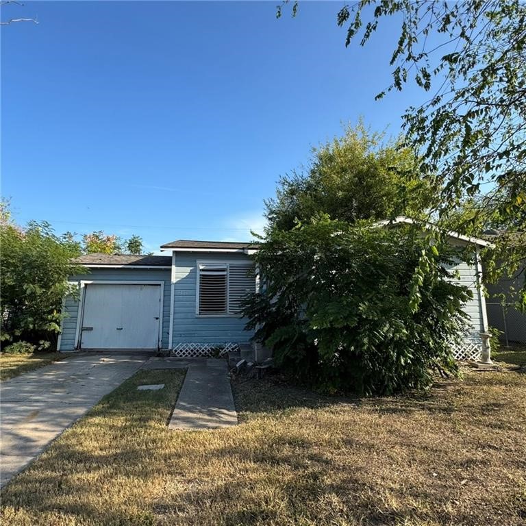 4730 Rogerson Dr Property Photo 15