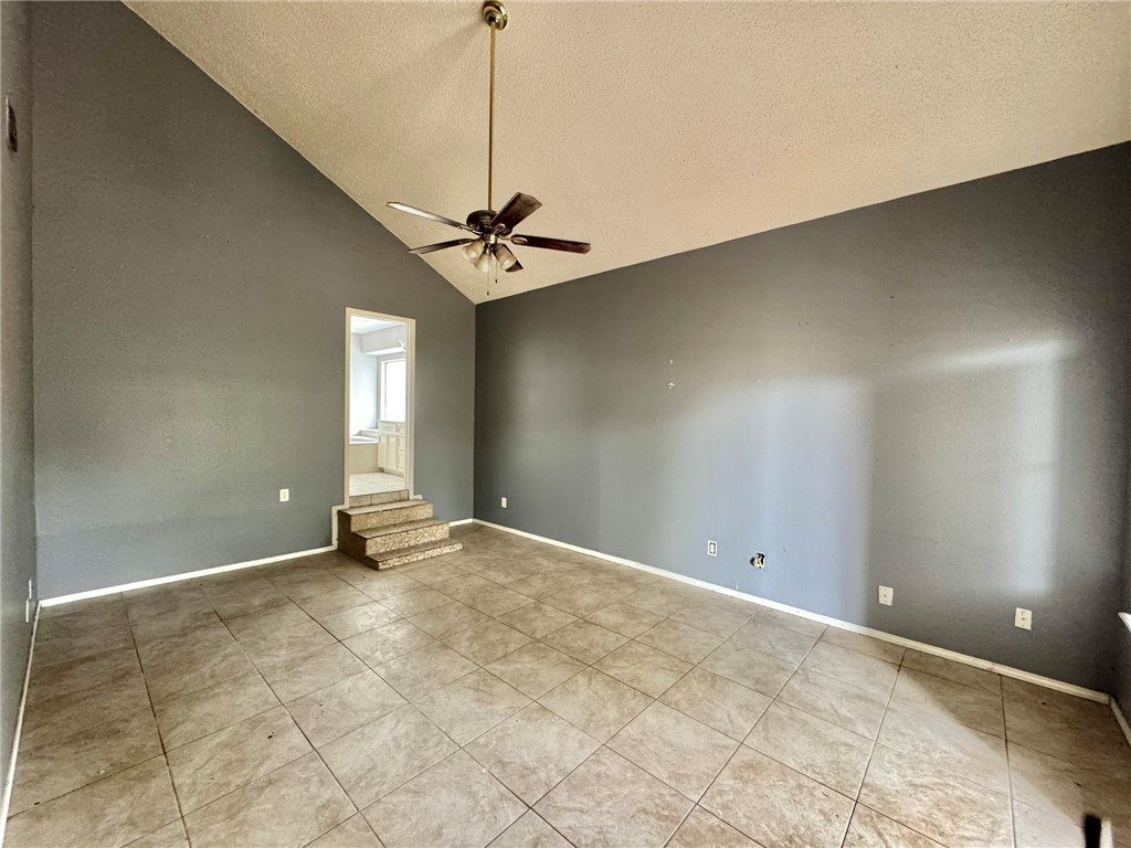 14630 Spaulding Dr Property Photo 13