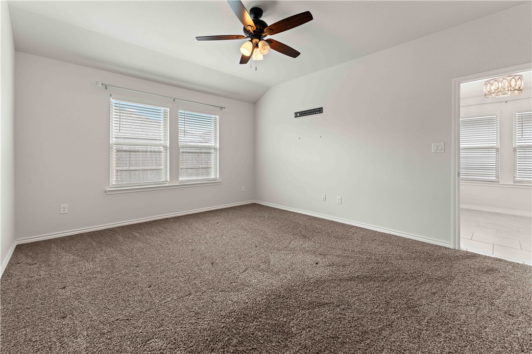 2313 Sky Crest Dr Property Photo 9