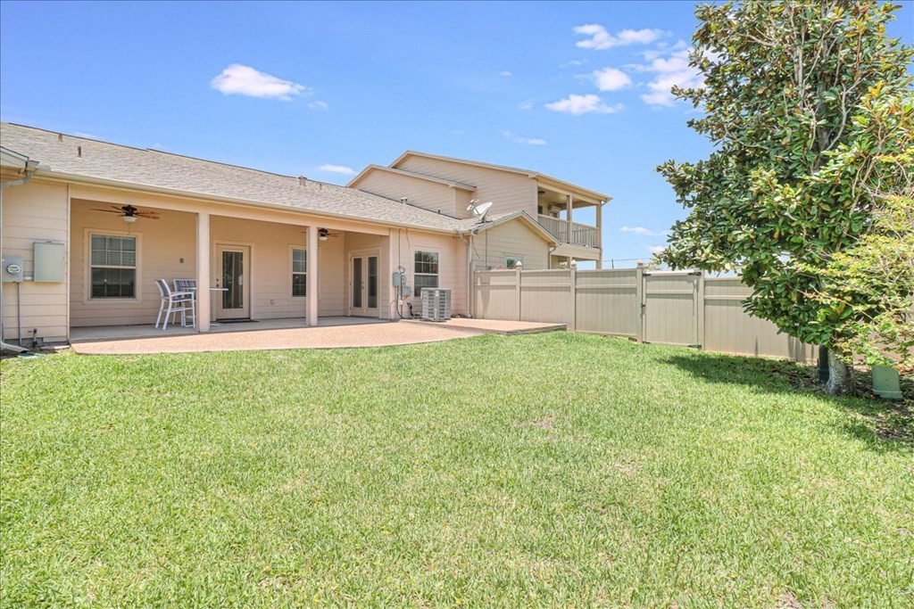 2 Olde Towne Property Photo 26