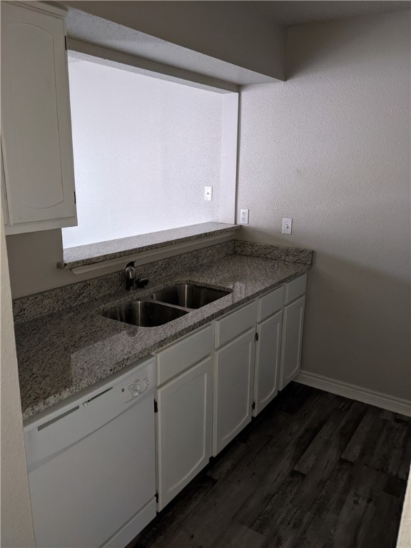 6702 Everhart T-108 Property Photo 5