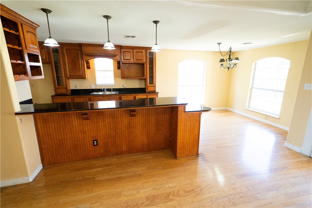 3721 N Creek Cr Property Photo 8