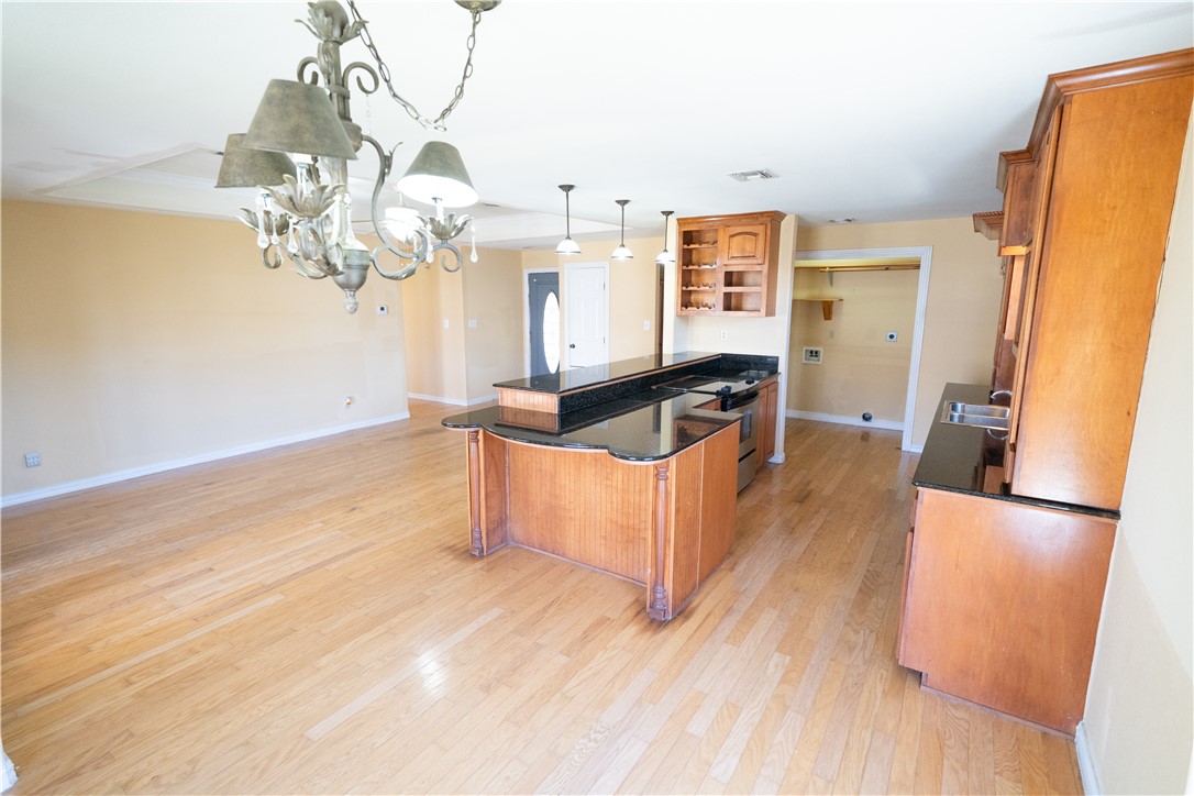 3721 N Creek Cr Property Photo 10