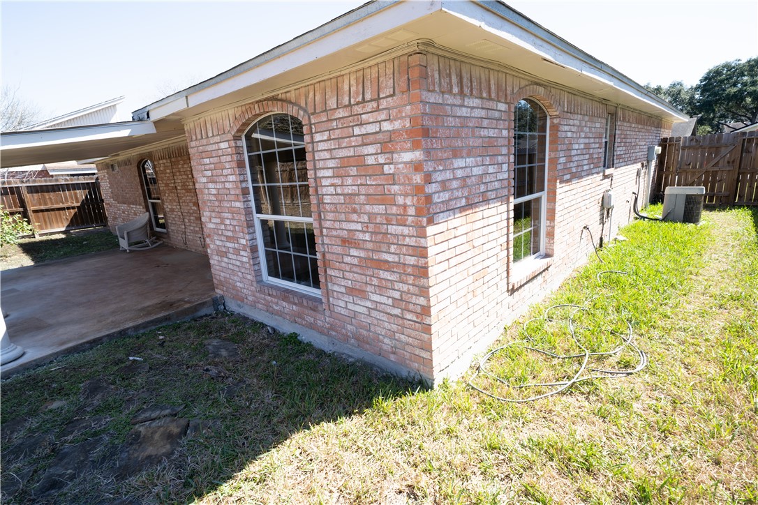 3721 N Creek Cr Property Photo 36