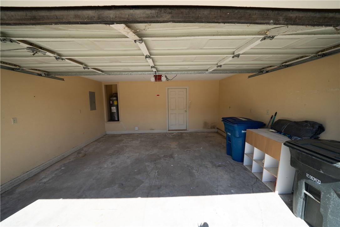 3721 N Creek Cr Property Photo 37