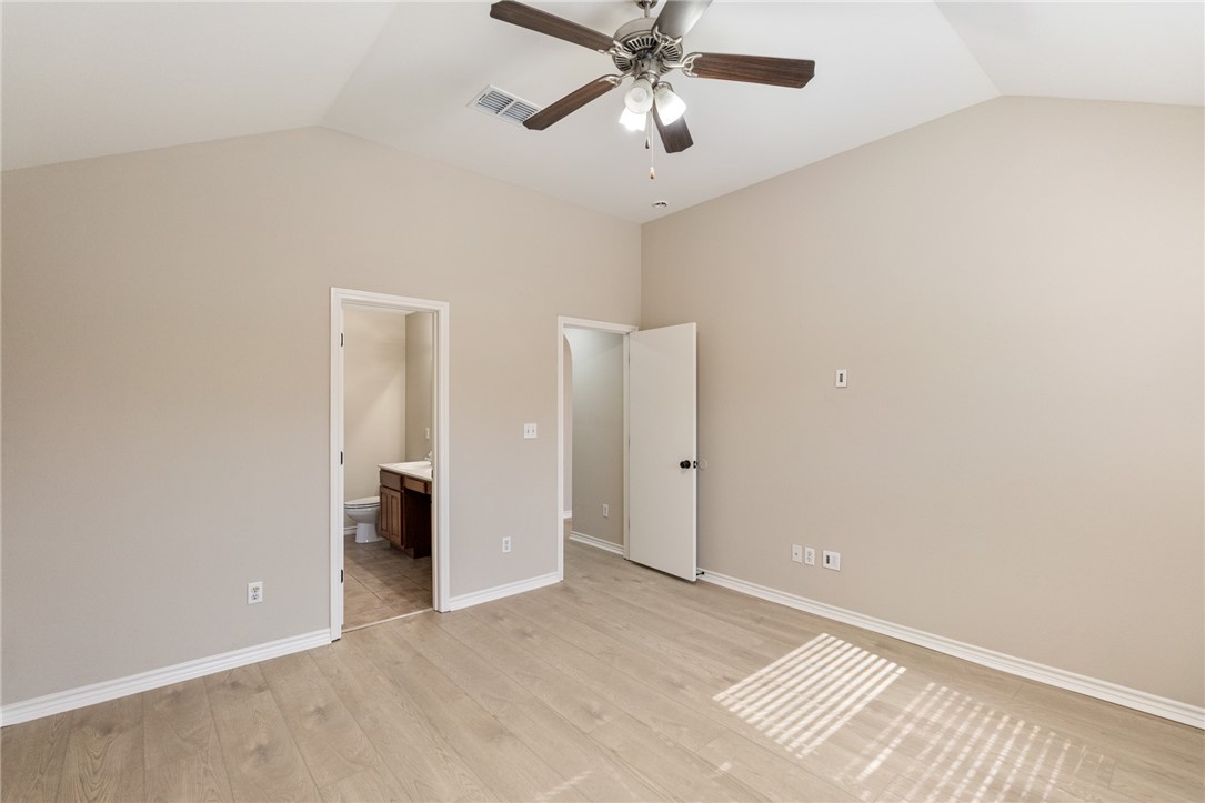 3818 Los Arroyos Dr Property Photo 9
