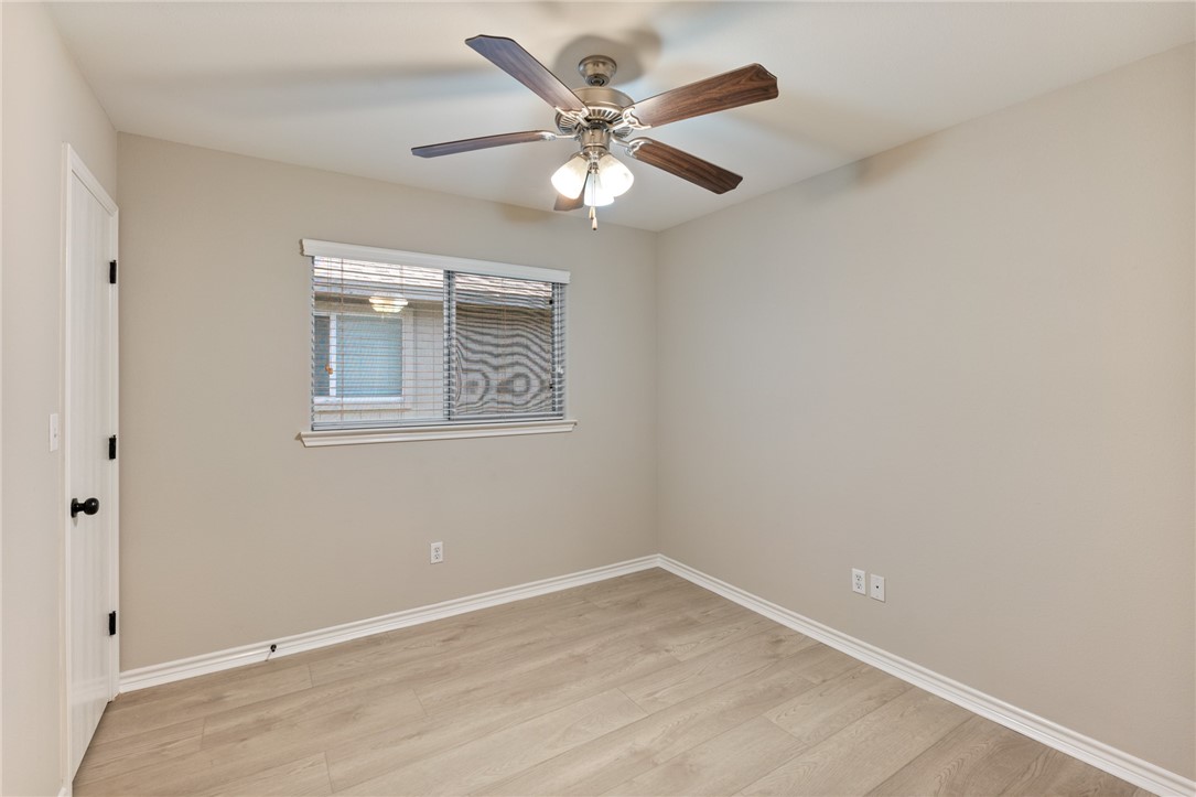 3818 Los Arroyos Dr Property Photo 15