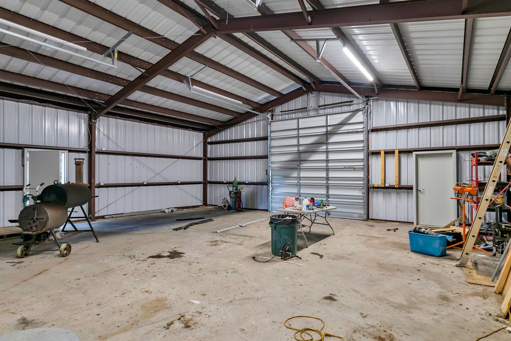 5985 County Road 1632 Property Photo 31