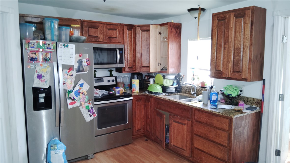 10322 N Harrington Dr Property Photo 4
