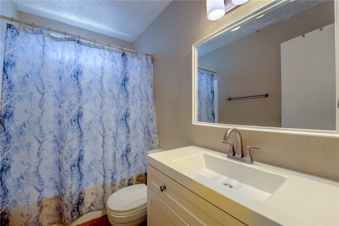 2717 Vancouver Dr Property Photo 15