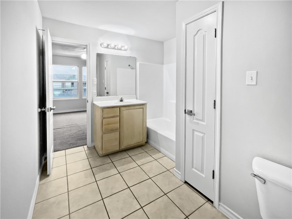 15433 Seamount Cay Ct F Property Photo 18