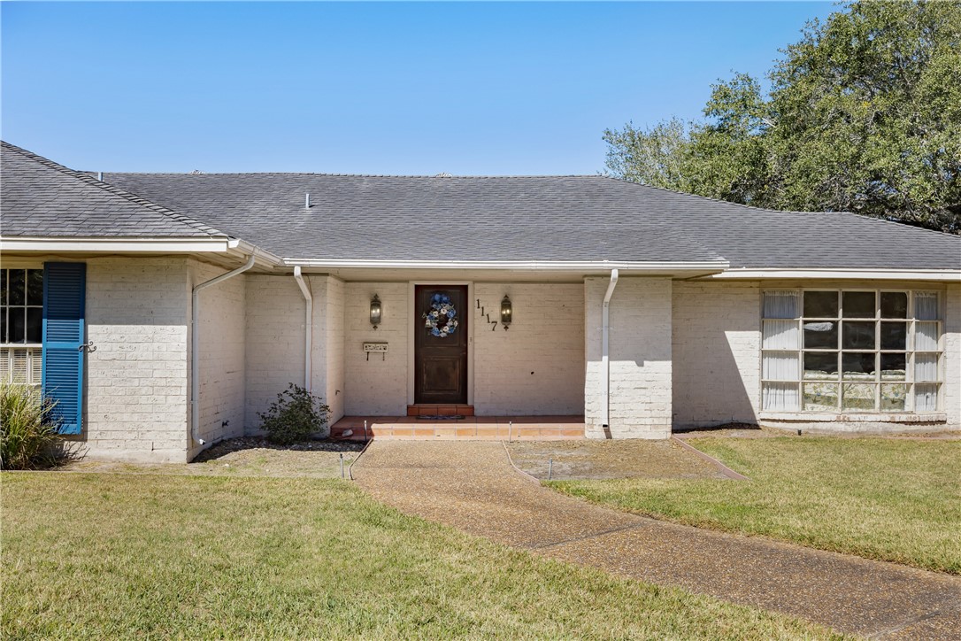 1117 David St Property Photo 2
