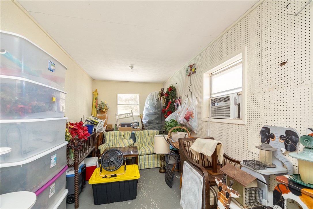 1117 David St Property Photo 35