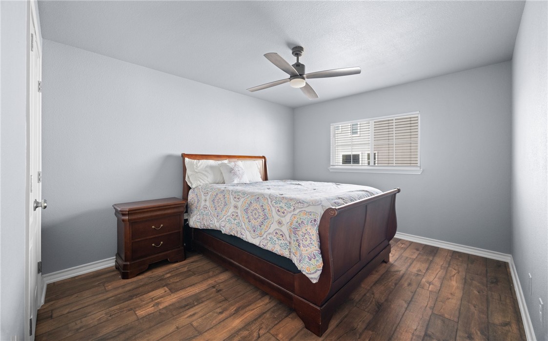 15217 Windward Dr 401 Property Photo 15