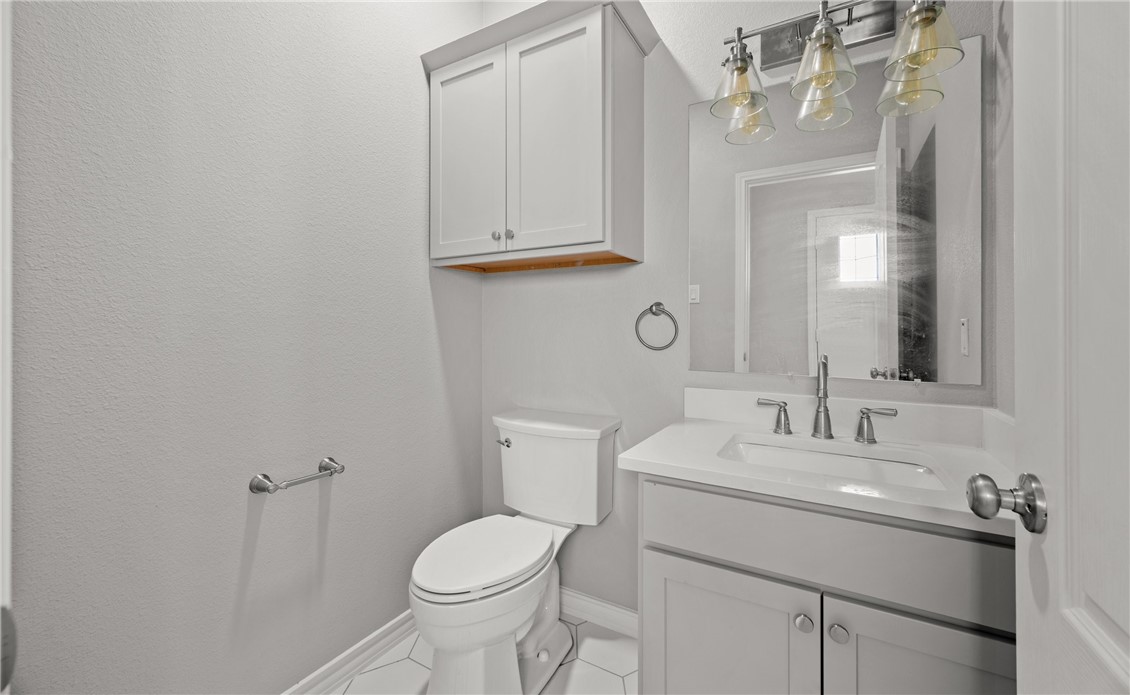 15217 Windward Dr 402 Property Photo 4