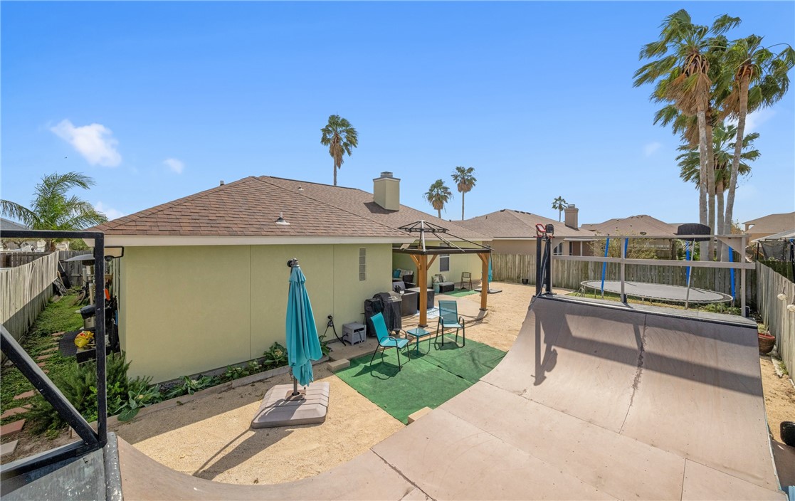 15009 Dasmarinas Dr Property Photo 18