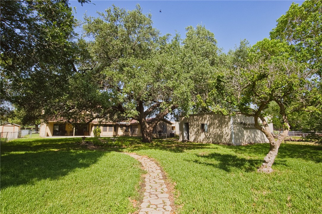 146 Lake Meadows Road Property Photo 12