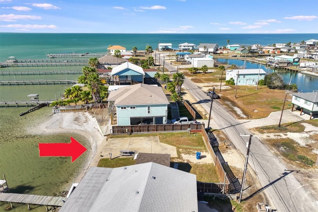 614 Copano Cove Road Property Photo 3