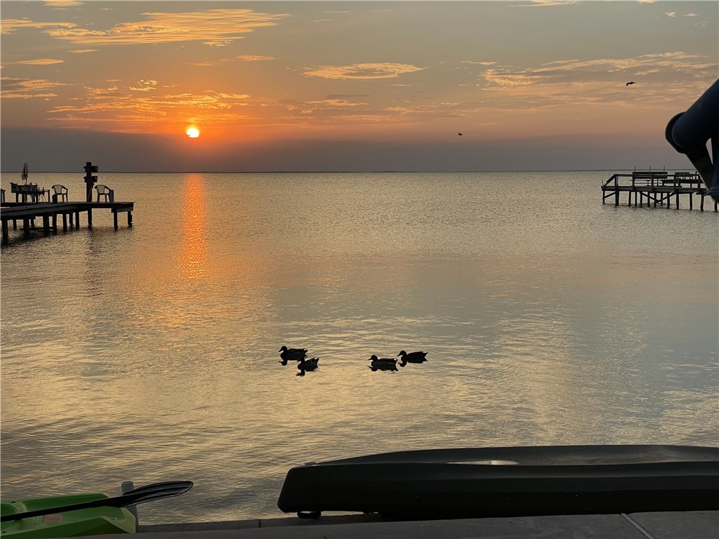 614 Copano Cove Road Property Photo 13