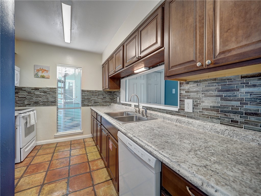 14300 Aloha St. #216 Property Photo 10